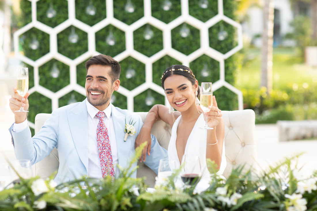 Booking Your Destination Wedding Guests