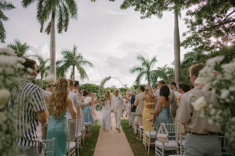 Blog Header Image - Real Wedding: Lexie & Evan at Dreams Las Mareas