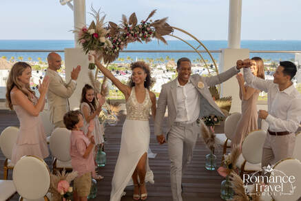 Blog Header Image - How to Overcome Destination Wedding “Guest Guilt”