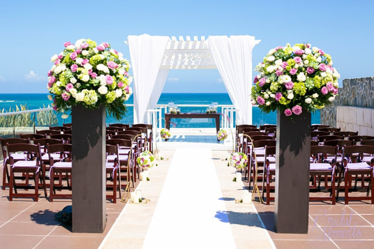 Why You Should Have a Destination Wedding at El Dorado Royale